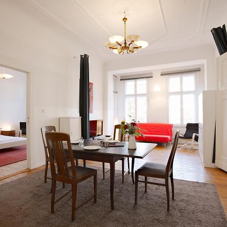 Elegante Altbauwohnung เบอร์ลิน ภายนอก รูปภาพ