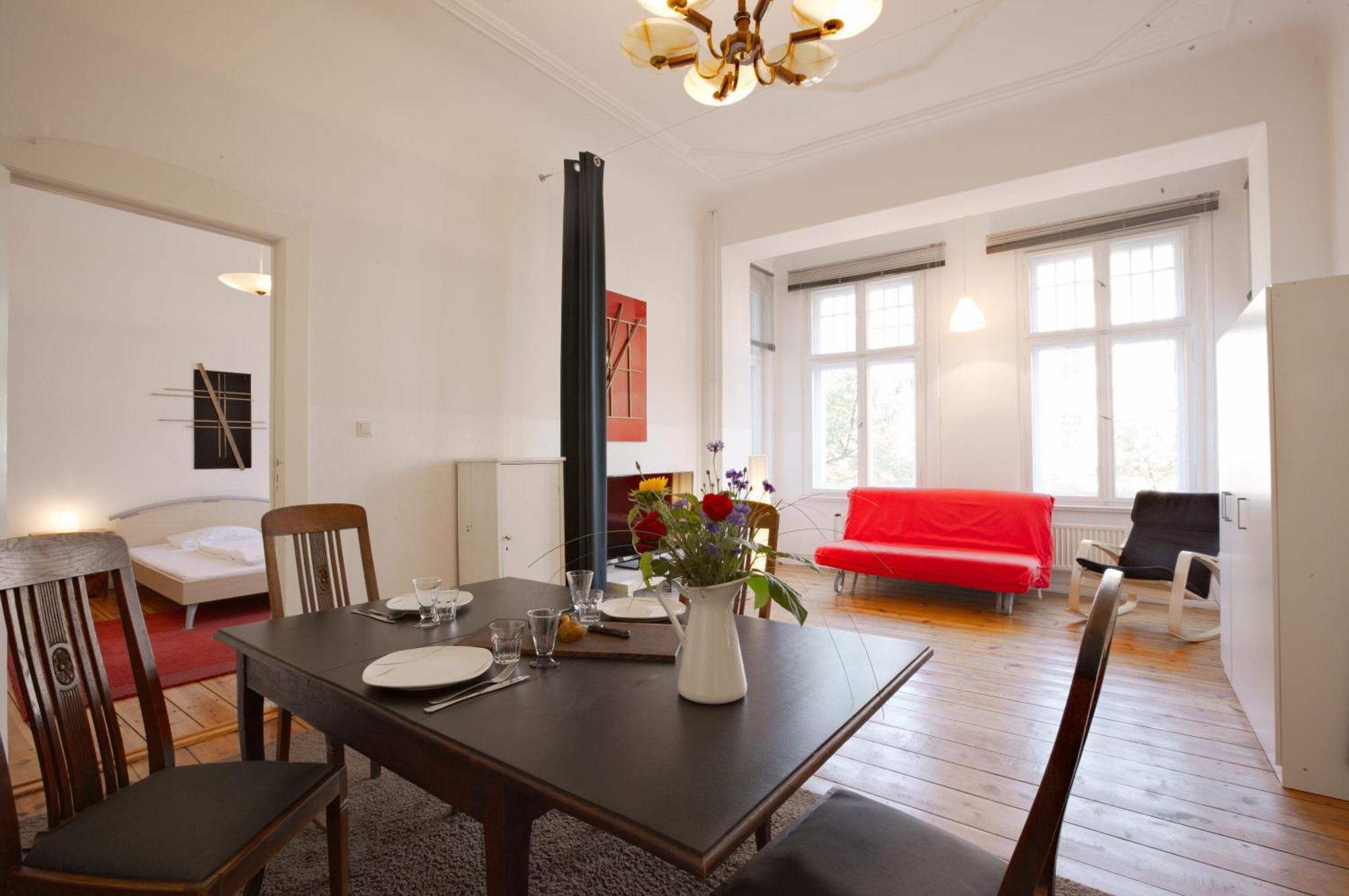Elegante Altbauwohnung เบอร์ลิน ภายนอก รูปภาพ